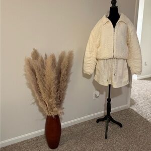 AKIRA Cream Eyelet Short Set w/ Spring Bomber Jacket